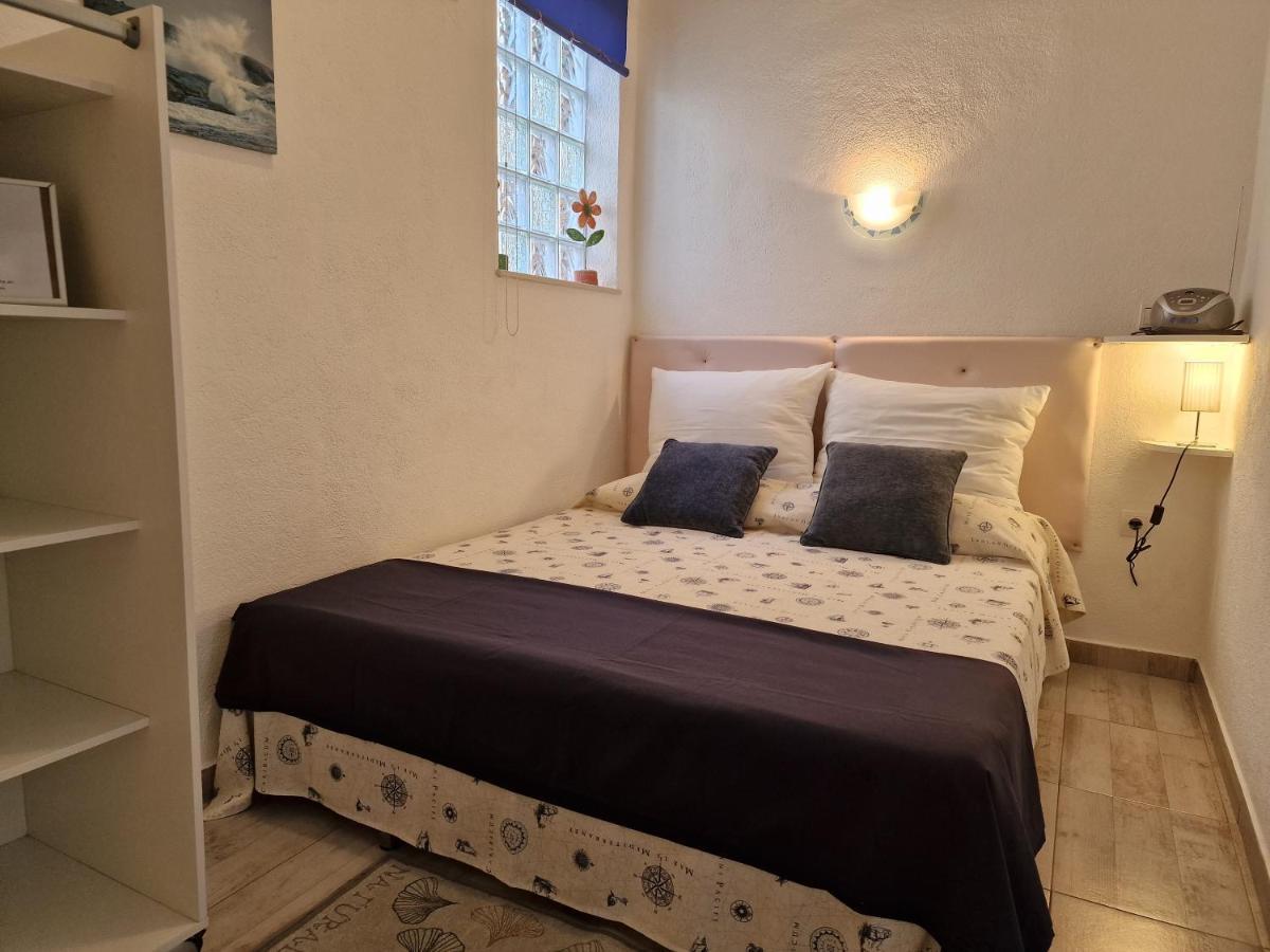 Apartments Rina Ровінь Екстер'єр фото
